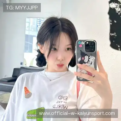滑鹤迅